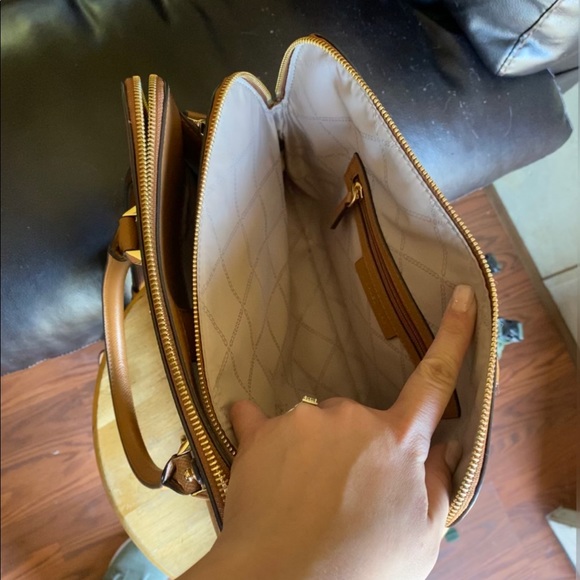 Michael Kors Houston Double Zip Leather Satchel - Picture 6 of 7